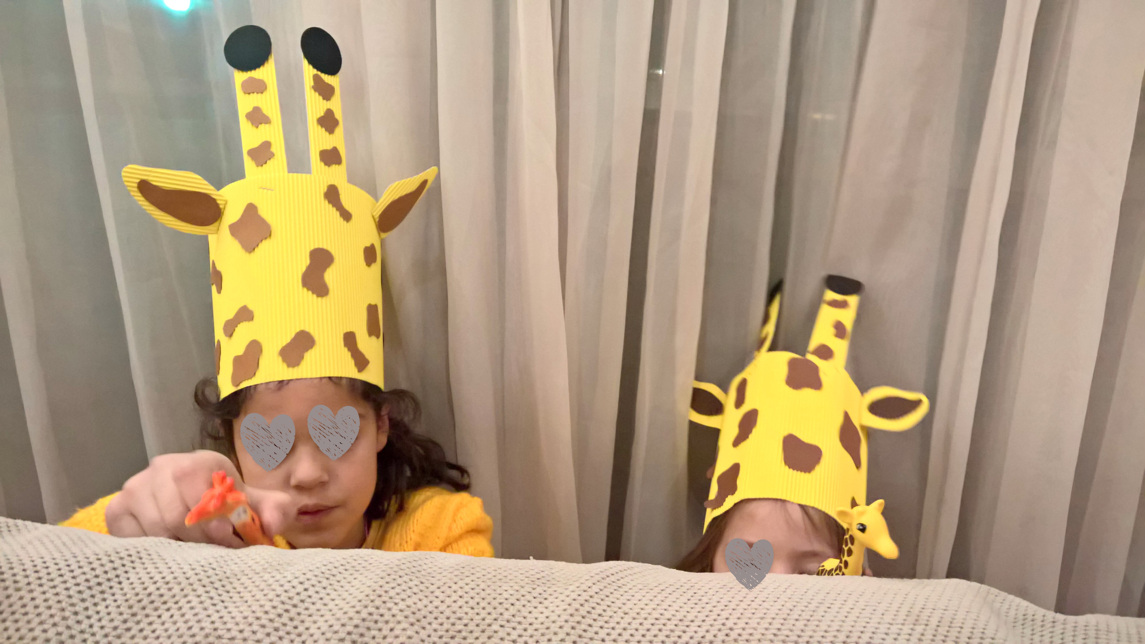 αποκριάτικο καπέλο καμηλοπάρδαλη