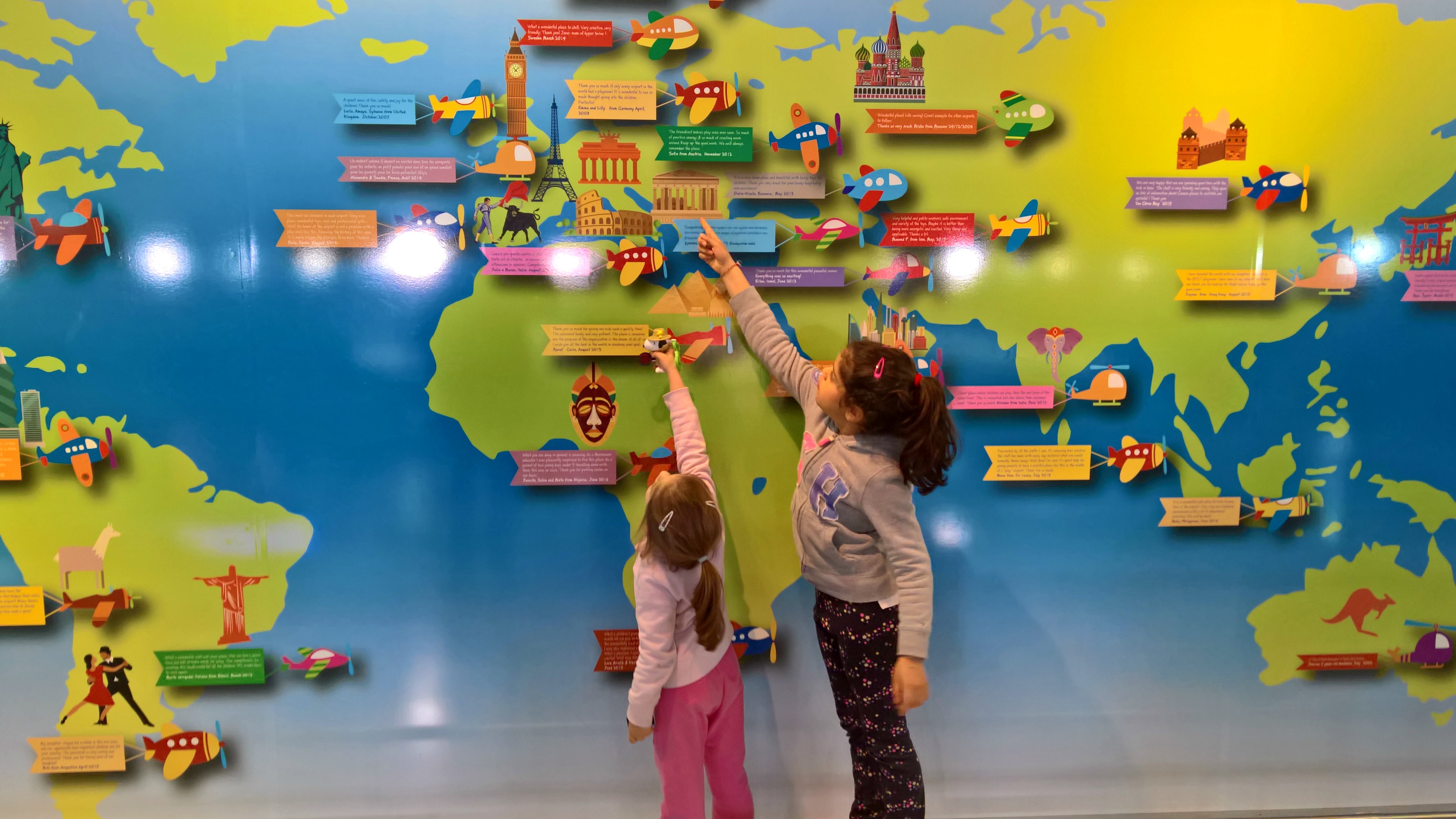 Παιδί στο αεροπλάνο