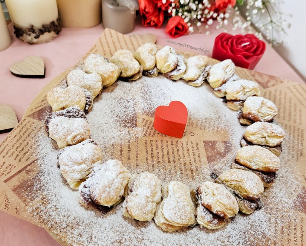 sfoliata-me-kardies-gemates-pralina-mylittleworld.gr